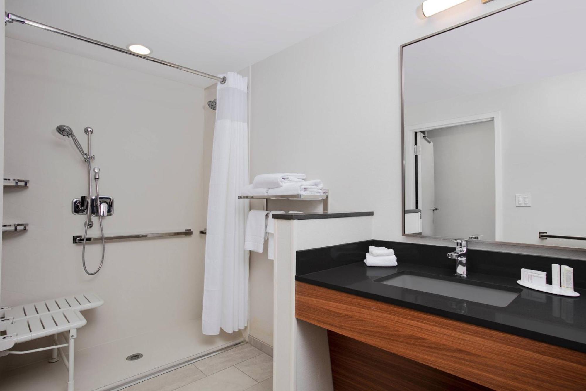 Fairfield By Marriott Inn & Suites Lebanon Near Expo Center Ngoại thất bức ảnh