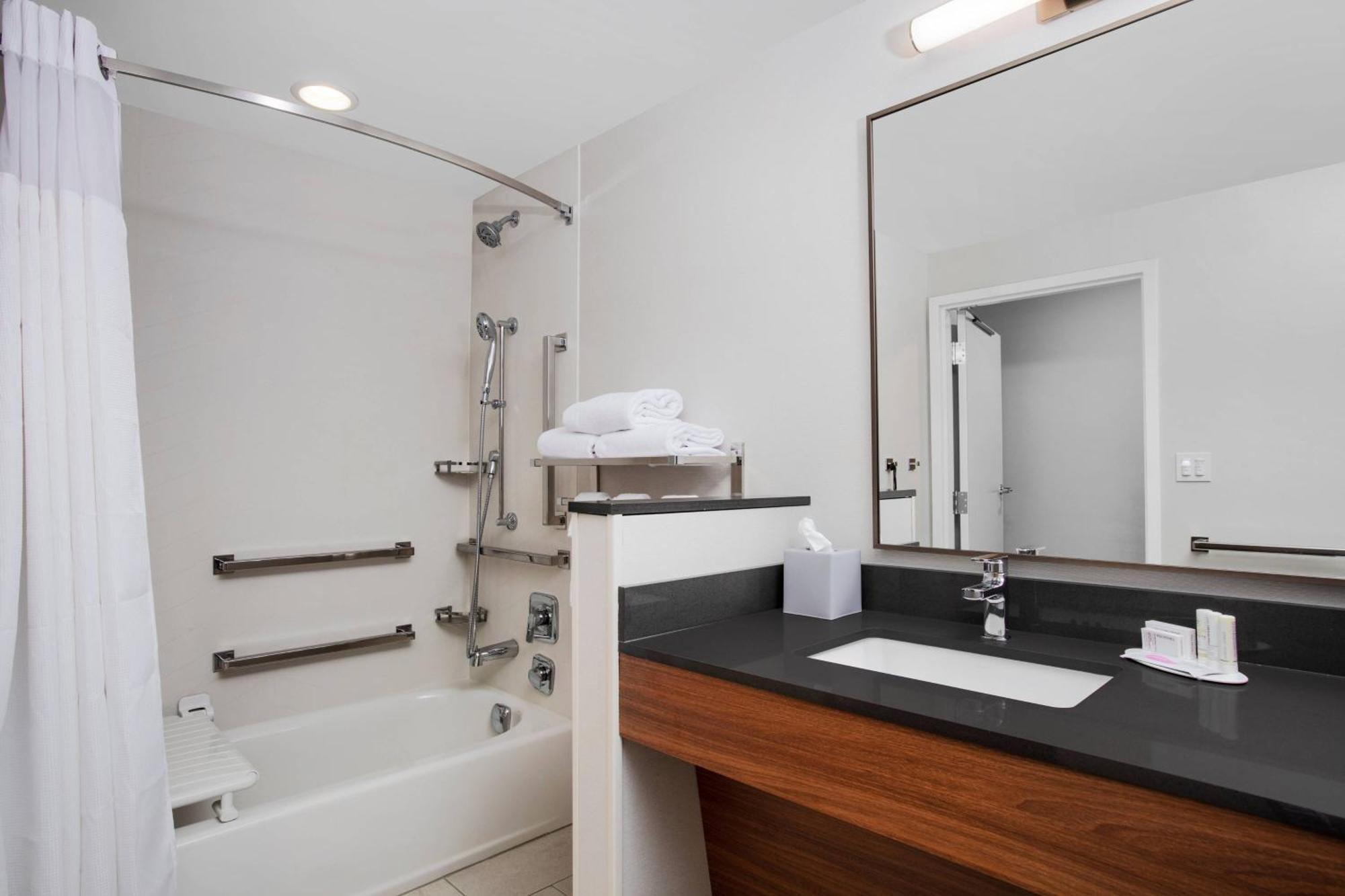 Fairfield By Marriott Inn & Suites Lebanon Near Expo Center Ngoại thất bức ảnh